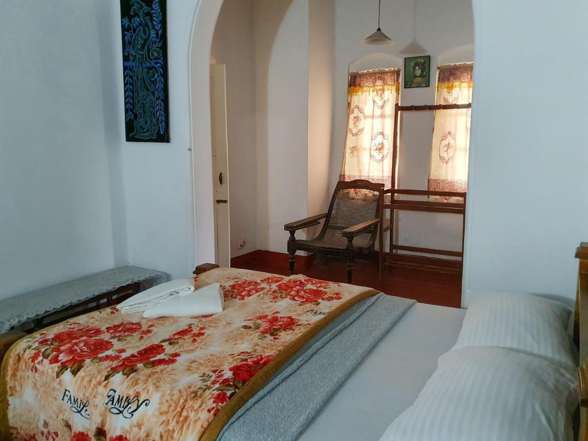 Ruchi House Hotell Nuwara Eliya Exteriör bild