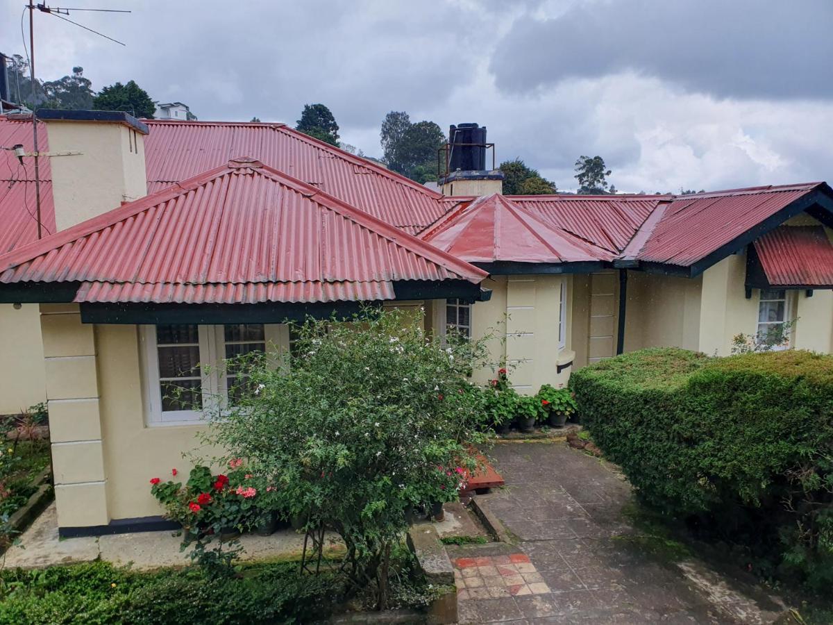 Ruchi House Hotell Nuwara Eliya Exteriör bild