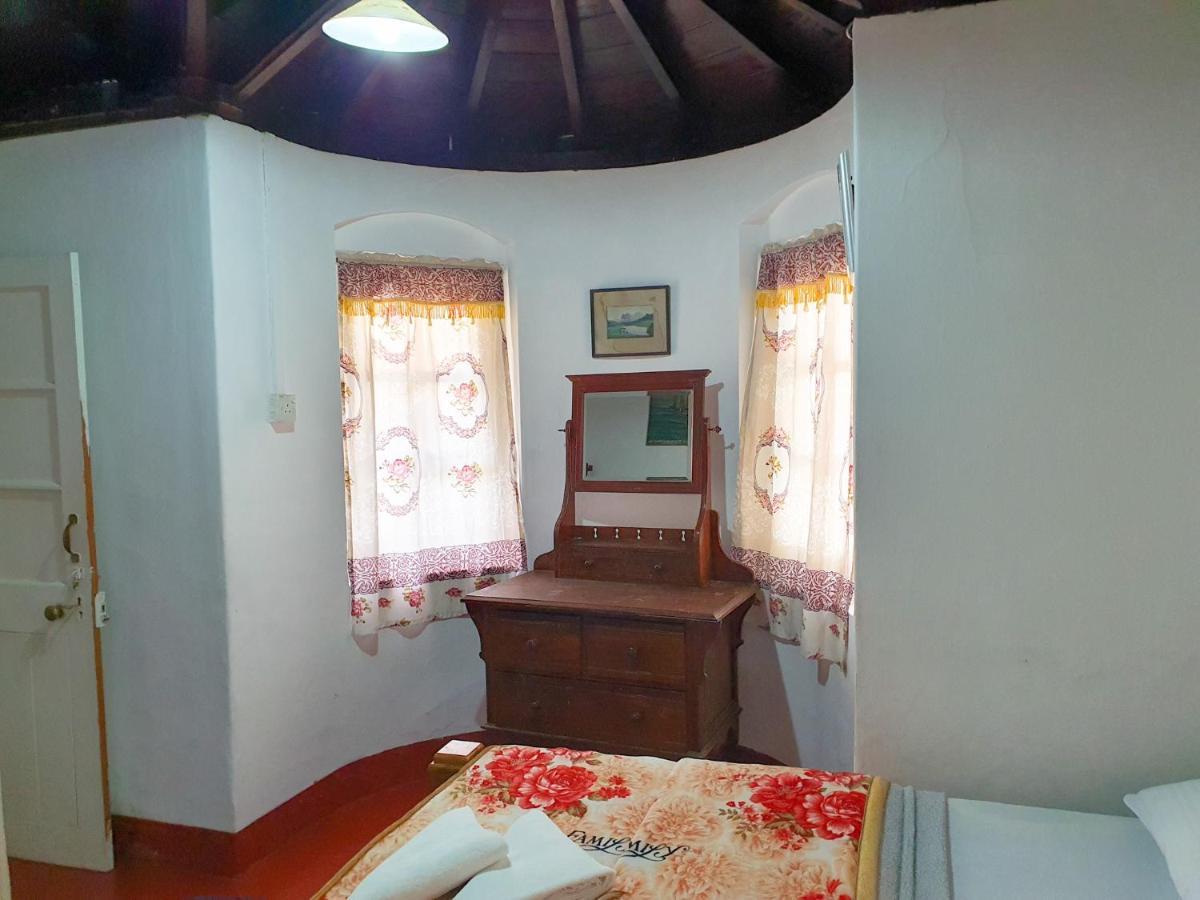 Ruchi House Hotell Nuwara Eliya Exteriör bild